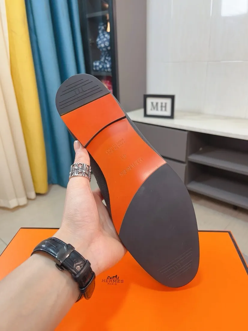 Men's shoes 💰560🌹🌹Niuli "HERMES" Hermès business leather shoes, original factory configuration, original imported cowhide upper + luxury hardware logo + fully imported original customized cowhide lining, sole: rubber wear-resistant outsole, difficult craftsmanship, original factory follow-up goods, 🔍🔍high quality code number: 38-44 45 can be customized